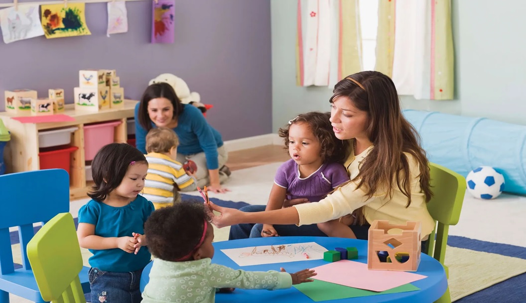 Right-Day-Care